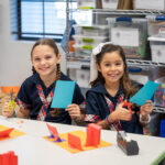 Lower School STEAM class in the STEAM lab.